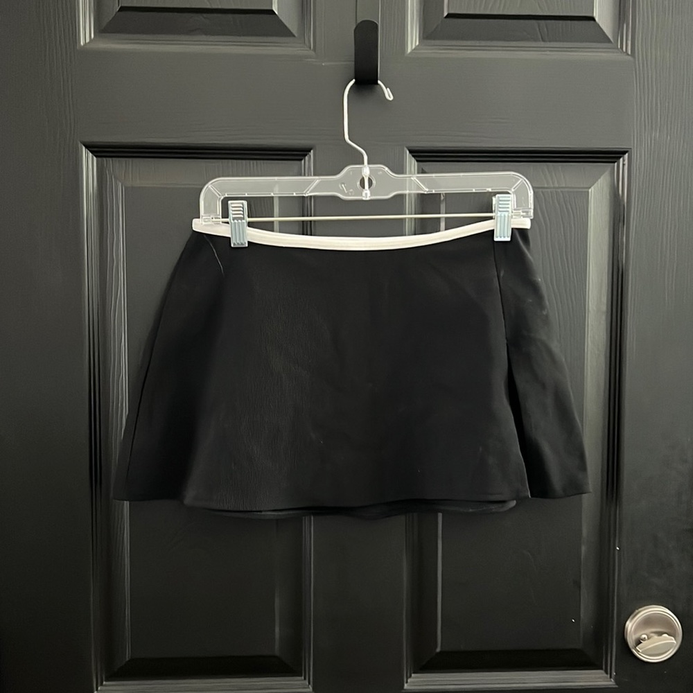 Elegant Black Mini Skirt